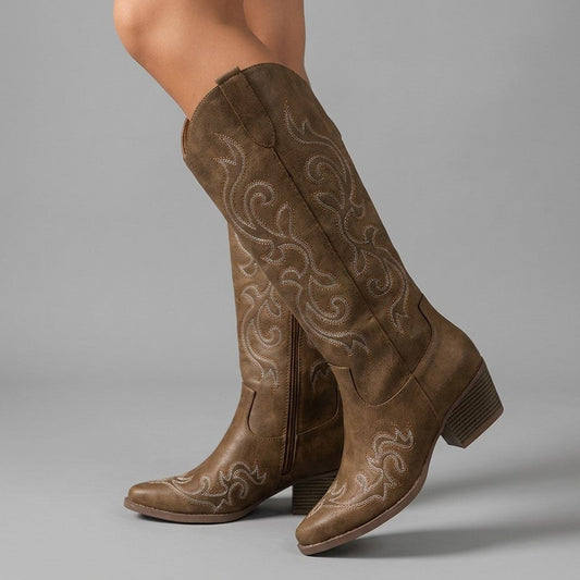 Botas Vaqueras Retro Bordadas – Tacón Alto y Puntera Fina